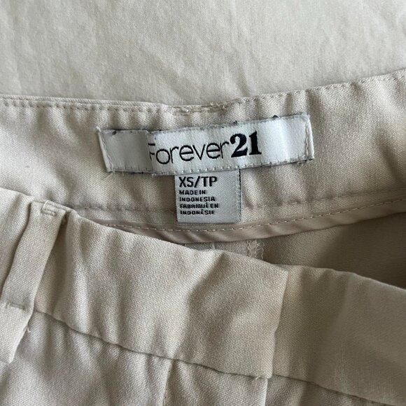 Womens Dress Shorts Xs - Picture 3 of 6